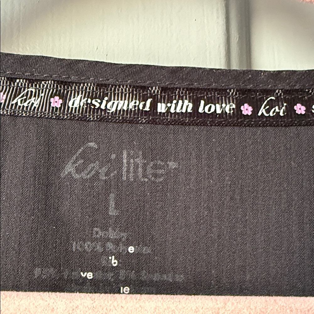 Koi Black Short Sleeve Top with Zipper and Pockets - Picture 2 of 6
